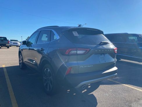 Used 2023 Ford Escape Platinum AWD/4WD image 13