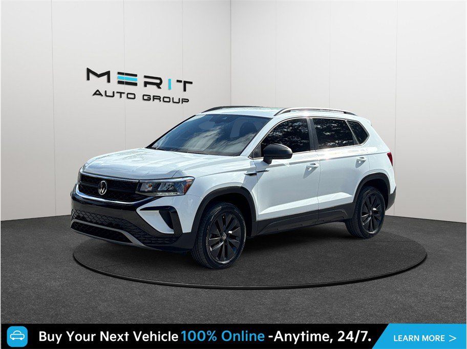 Used 2022 Volkswagen Taos S w/ IQ Drive S Package FWD image 4
