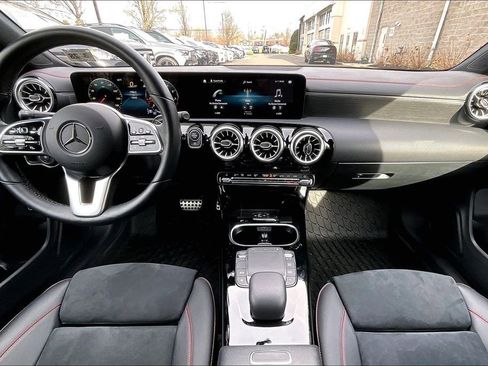 Certified 2023 Mercedes-Benz CLA 250 4MATIC image 15