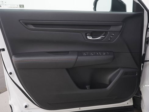 Used 2025 Honda CR-V Sport-L image 20