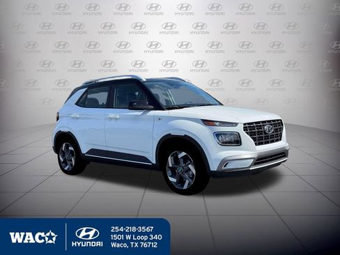 New 2026 Hyundai Venue SEL image 13