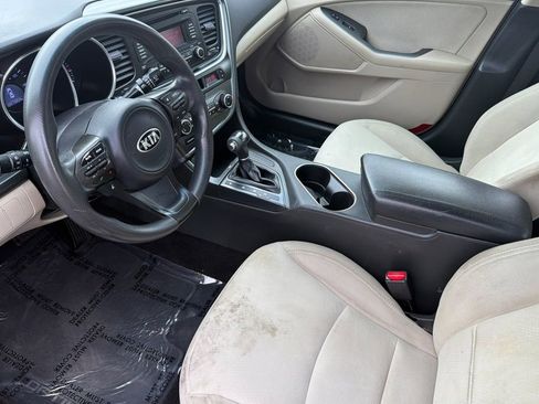 Used 2015 Kia Optima LX image 8