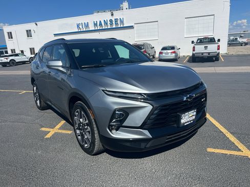 Used 2023 Chevrolet Blazer RS w/ Driver Confidence II Package AWD/4WD image 1