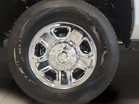 New 2026 RAM 2500 Tradesman AWD/4WD image 34