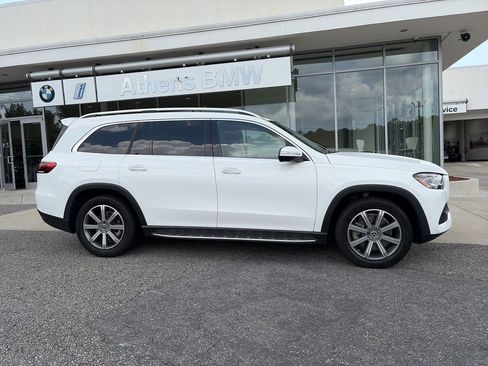 Used 2021 Mercedes-Benz GLS 450 4MATIC image 9