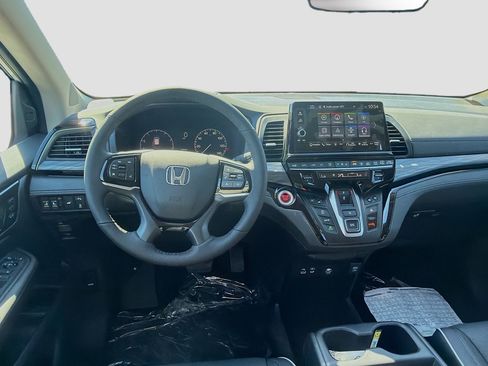 New 2026 Honda Odyssey Elite image 18