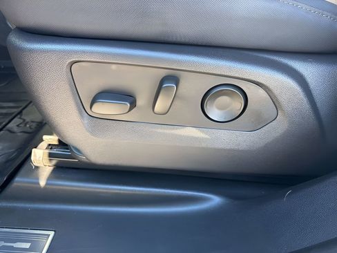 Used 2024 GMC Hummer EV 2X w/ Extreme Off-Road Package image 10