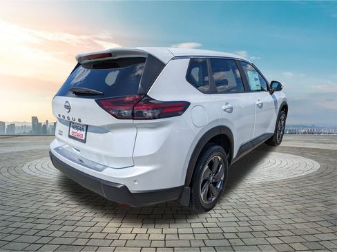 New 2026 Nissan Rogue SV image 4