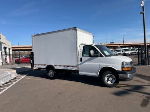 Used 2020 Chevrolet Express 3500 w/ Power Convenience Package image 22