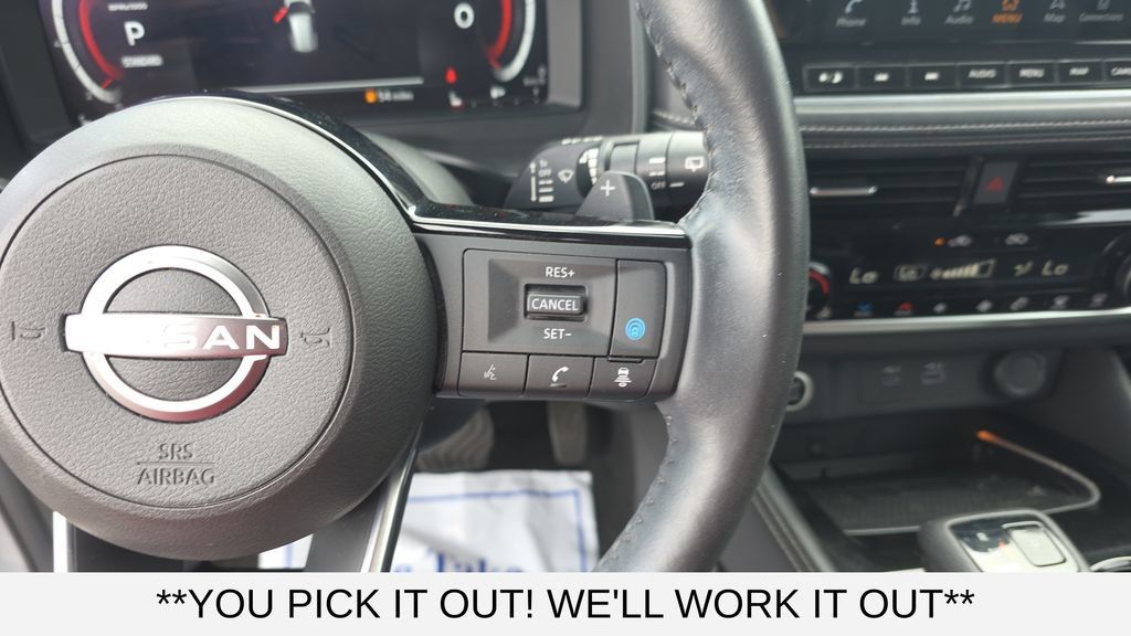 Used 2023 Nissan Rogue Platinum w/ Platinum Premium Package FWD image 16
