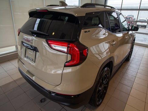 Certified 2023 GMC Terrain SLE w/ Driver Convenience Package image 7