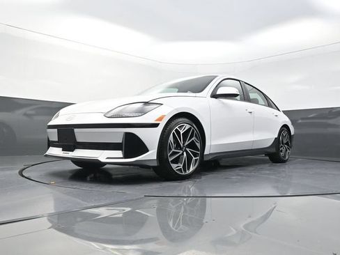 New 2025 Hyundai Ioniq 6 SEL AWD/4WD image 31