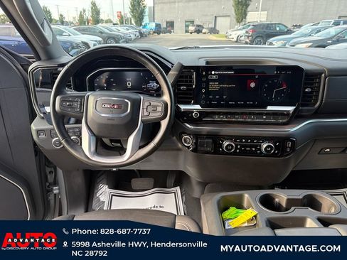 Used 2025 GMC Sierra 1500 SLT AWD/4WD image 27
