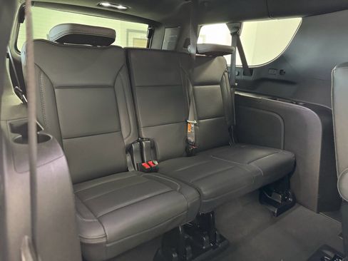 Used 2025 GMC Yukon XL Denali image 27