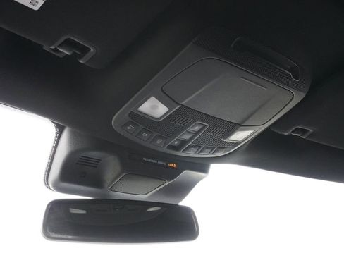 Used 2022 Ford Expedition Limited AWD/4WD image 16