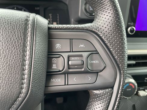 Used 2024 Toyota Tacoma SR image 22