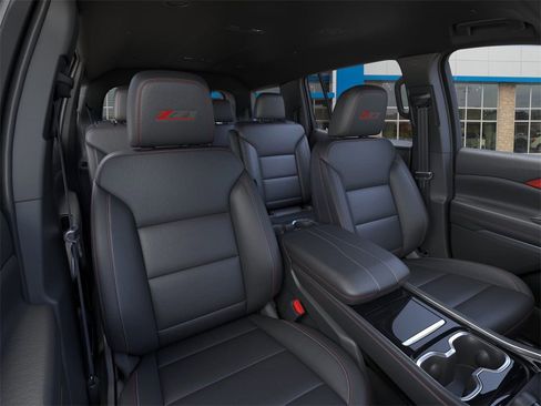 New 2026 Chevrolet Traverse Z71 w/ Enhanced Driving Package image 16