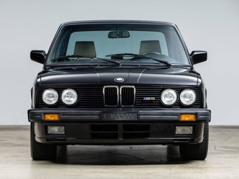 Used 1988 BMW M5 RWD image 2