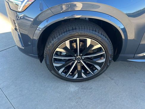 New 2026 Volvo XC90 B6 Ultra w/ Protection Package AWD/4WD image 10