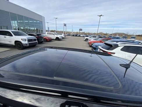 Used 2023 Jeep Compass Altitude w/ Sun and Sound Group image 6