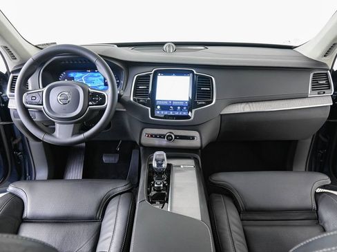 Used 2024 Volvo XC90 T8 Ultimate w/ Lounge Package AWD/4WD image 20