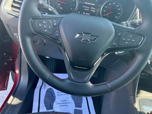 Used 2023 Chevrolet Equinox RS image 22