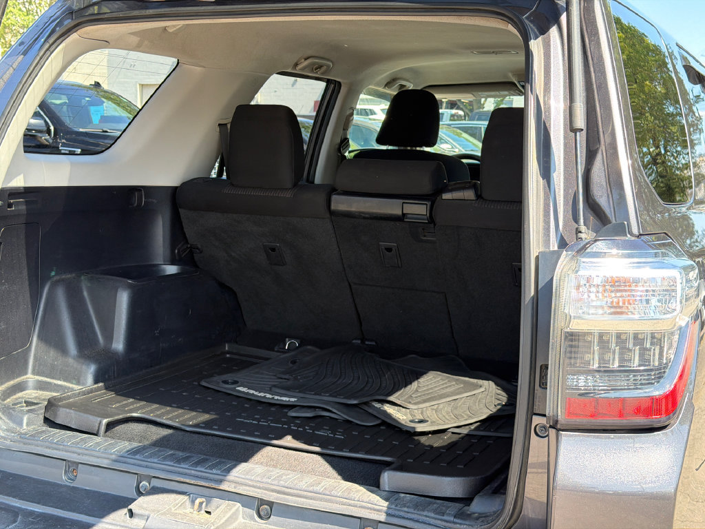 Used 2016 Toyota 4Runner Trail AWD/4WD image 8