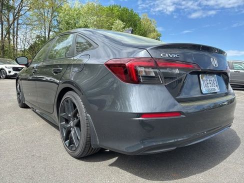 Used 2025 Honda Civic Sport image 3