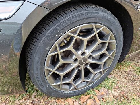 Certified 2023 Genesis G80 2.5T w/ Advanced Package image 7