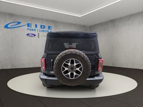 Used 2022 Ford Bronco Badlands AWD/4WD image 2