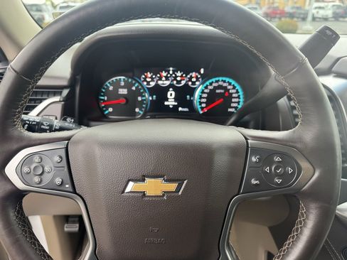 Used 2017 Chevrolet Suburban Premier image 23