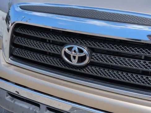 Used 2007 Toyota Tundra SR5 AWD/4WD image 12