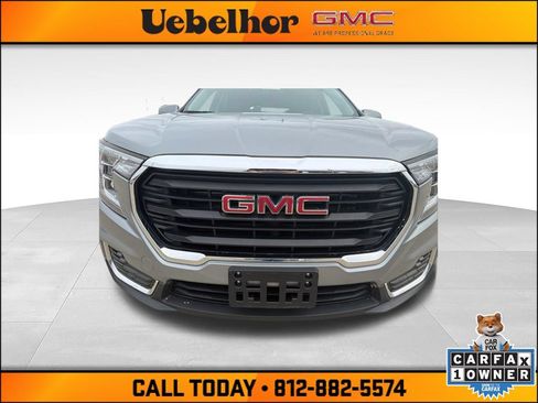 Used 2024 GMC Terrain SLE AWD/4WD image 12