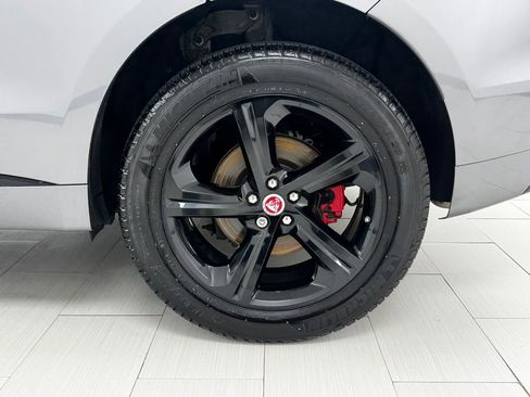 Used 2020 Jaguar F-PACE S image 42