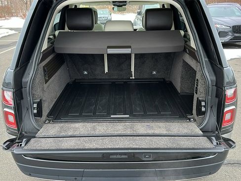 Used 2022 Land Rover Range Rover Westminster Edition image 25