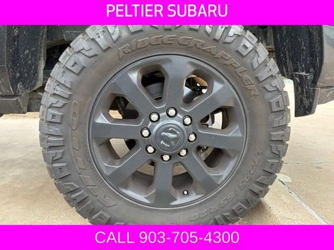 Used 2019 RAM 2500 Laramie w/ Black Appearance Package AWD/4WD image 20