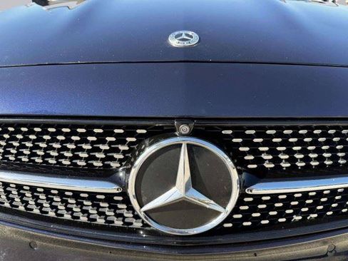 Used 2022 Mercedes-Benz E 350 4MATIC Sedan image 12