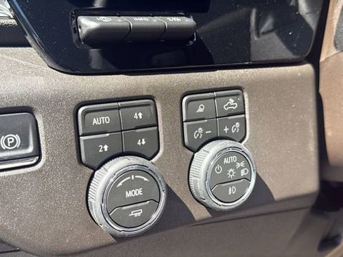 New 2026 Chevrolet Silverado 2500 LTZ w/ LTZ Premium Package AWD/4WD image 13