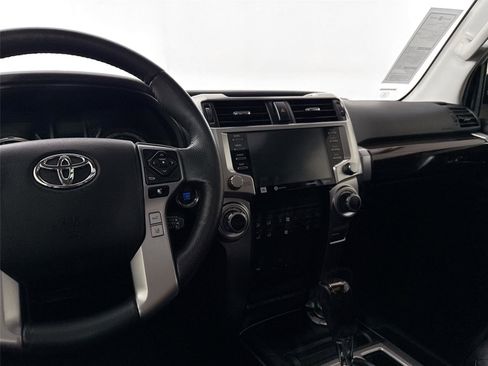Certified 2023 Toyota 4Runner Limited AWD/4WD image 31
