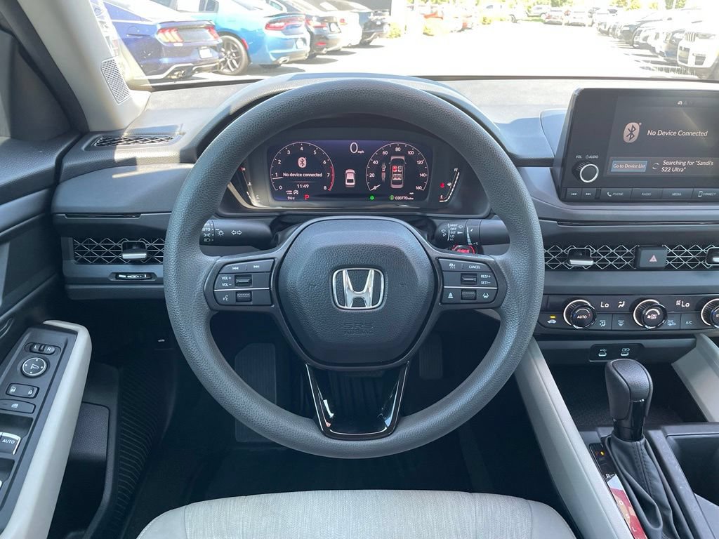 Used 2023 Honda Accord EX image 13