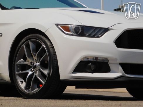 Used 2015 Ford Mustang GT Premium w/ Equipment Group 401A image 39