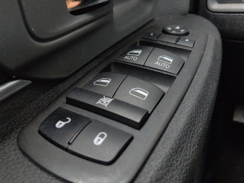 Used 2023 RAM 1500 Classic SLT w/ Trailer & Traction Group AWD/4WD image 27