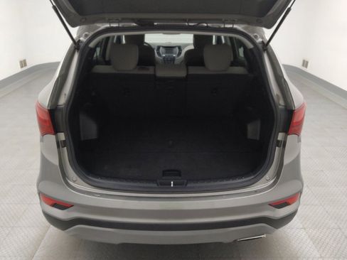 Used 2018 Hyundai Santa Fe Sport FWD image 29