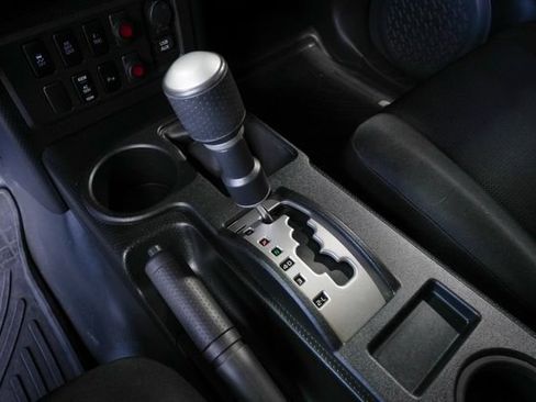 Used 2014 Toyota FJ Cruiser 4WD w/ Upgrade Package image 38