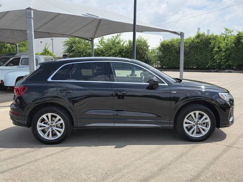 Used 2025 Audi Q3 2.0T Premium w/ Convenience Package AWD/4WD image 4