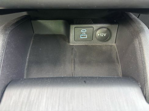 Used 2023 Ford Escape ST-Line AWD/4WD image 25