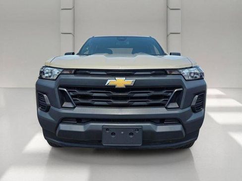 Used 2023 Chevrolet Colorado W/T RWD image 8