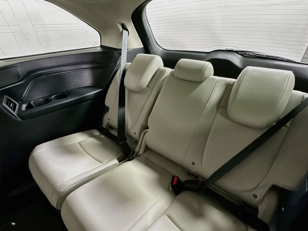 Used 2026 Honda Odyssey EX-L image 4