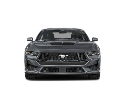 Used 2025 Ford Mustang GT RWD image 4