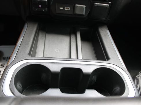 Used 2020 Chevrolet Silverado 2500 High Country w/ Z71 Off-Road Package AWD/4WD image 54